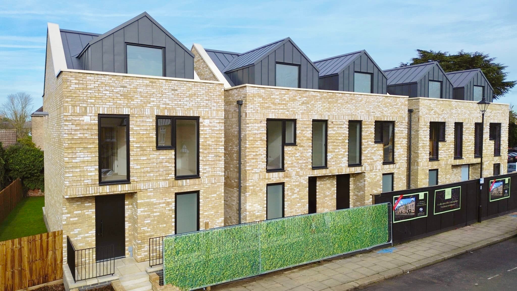 Little Park Gardens, Enfield, EN2