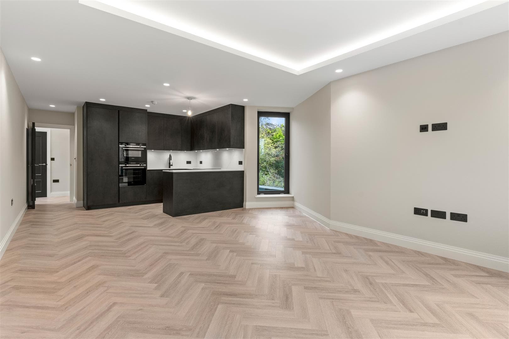 Blenheim Road, Barnet, EN5 4NF