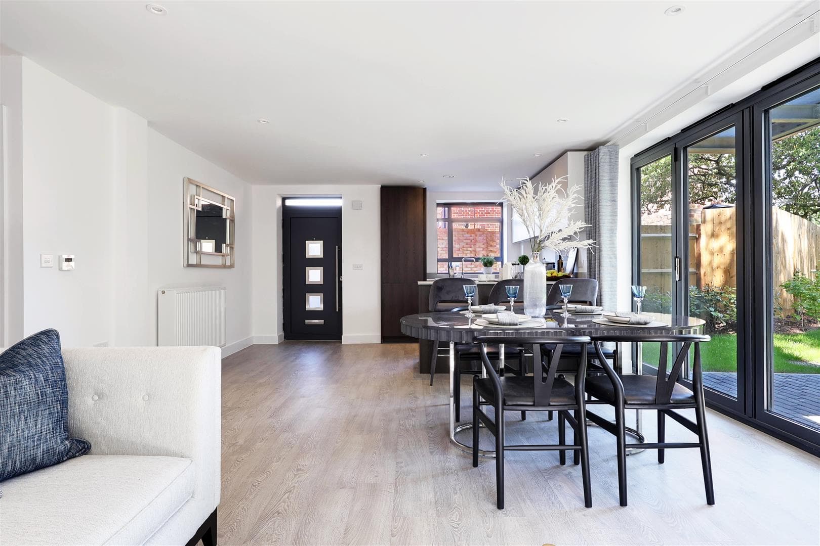 Belgrave Close, Oakwood, London, N14 4TN