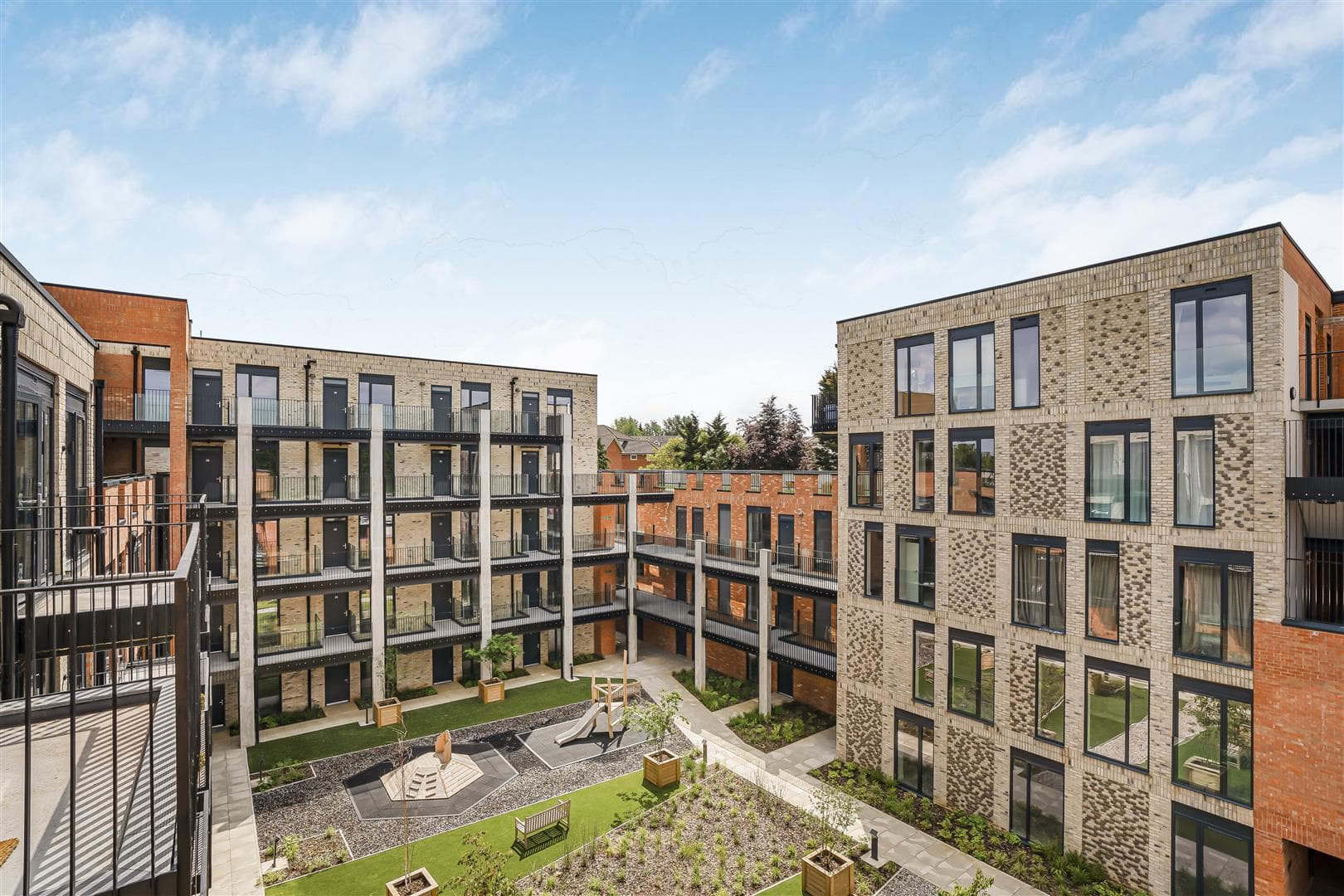 Campfield Road, St. Albans, St. Albans, Hertfordshire, AL1 5HT