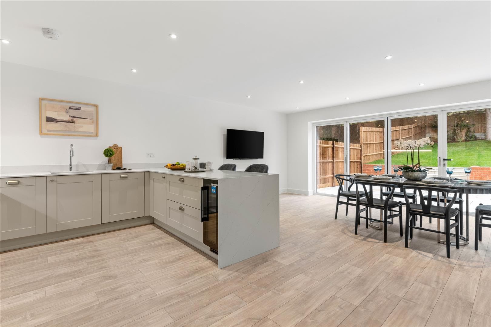 Ridgemount Gardens, Enfield, EN2 8QL