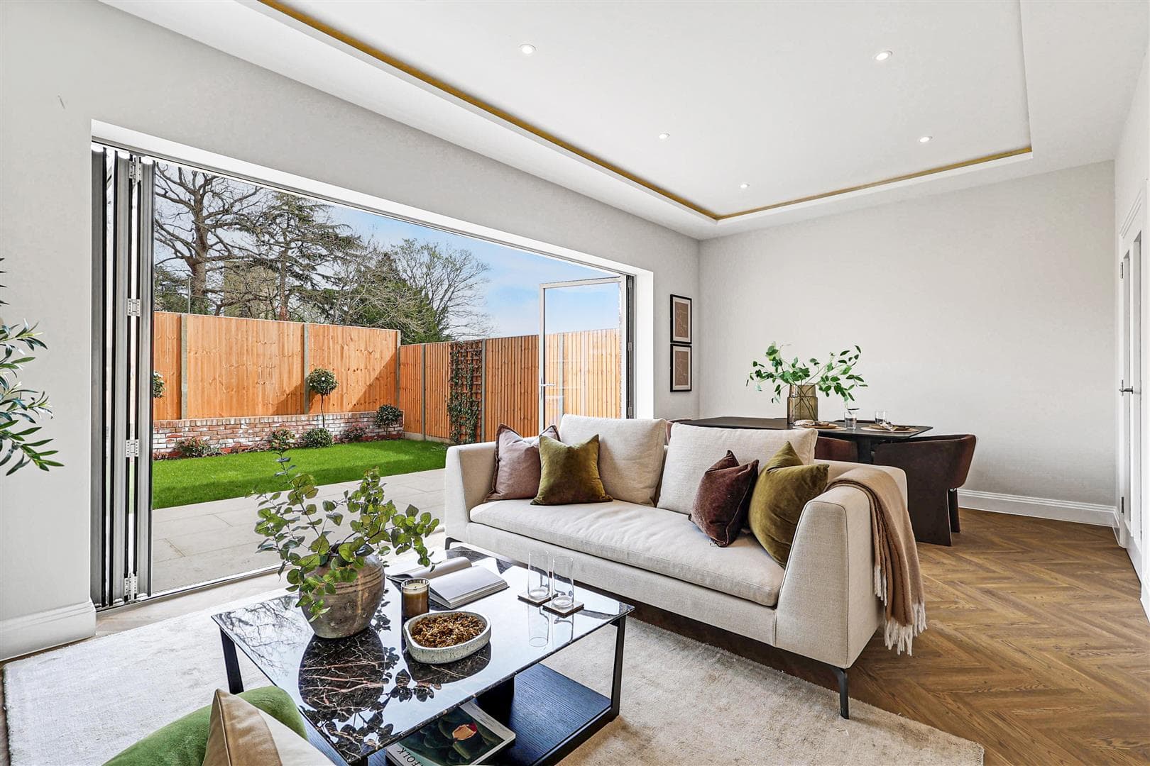 Church Hill Road, Barnet, EN4 8XE