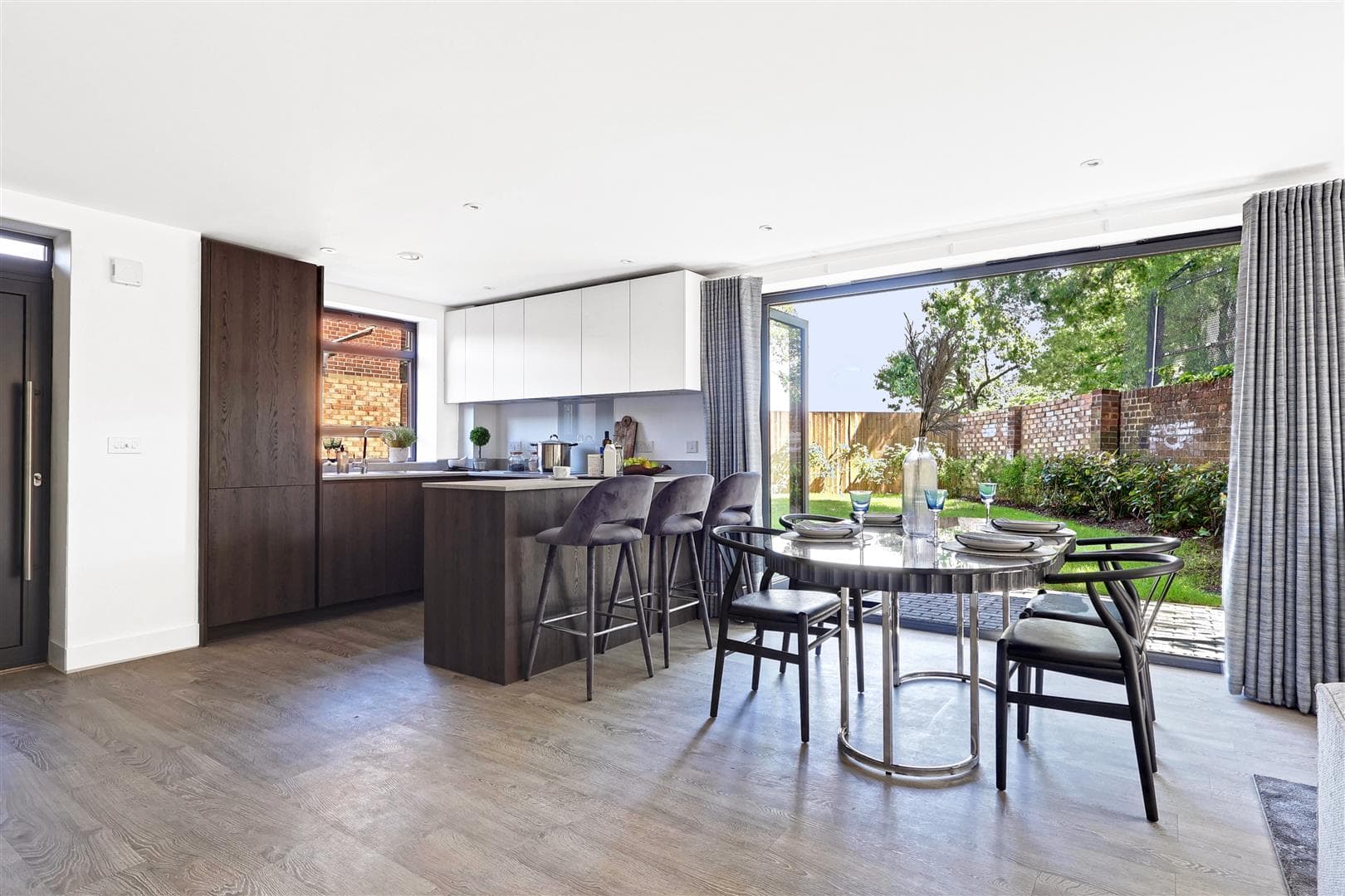 Belgrave Close, Oakwood, London, N14 4TN