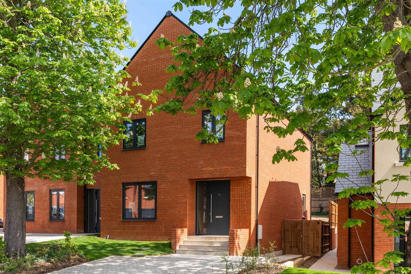 Ridgemount Gardens, Enfield, EN2 8QL